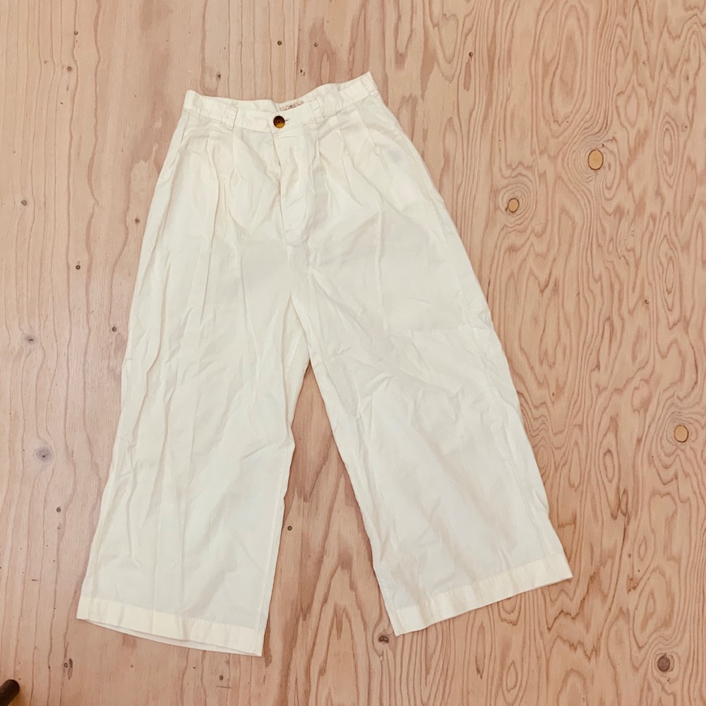 Sister Katie Gweneth trousers